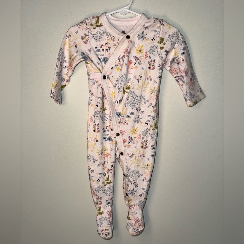 Finn + Emma new w/o tags Whimsical Savanna Footie